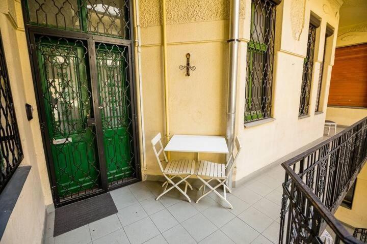Apartment Big Flat In Heart Of With Ac