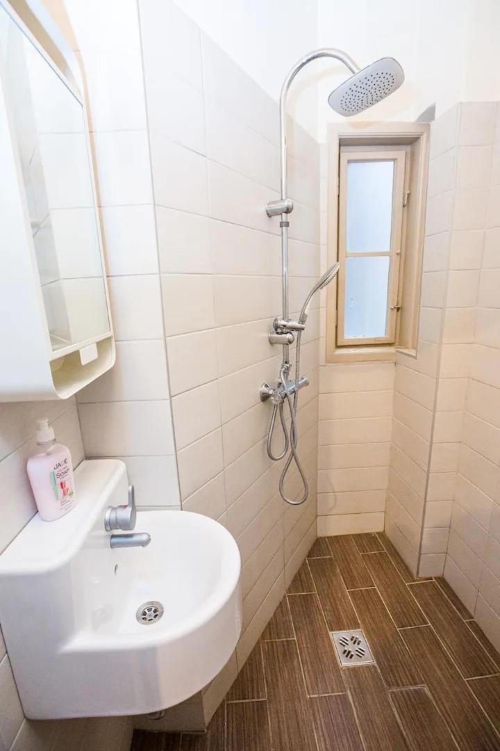 Big Flat In Heart Of With Ac Apartment Budapest